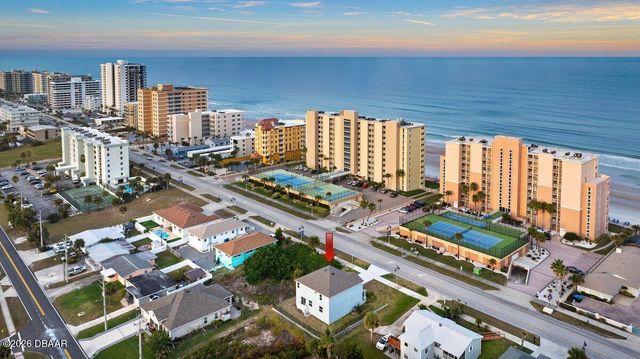 3828 S Atlantic Avenue, Daytona Beach, FL 32118