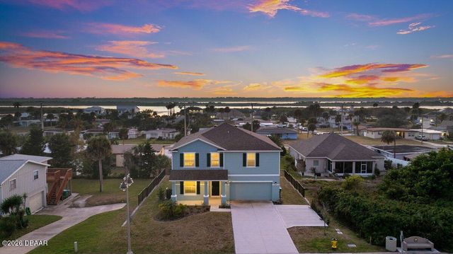 3828 S Atlantic Avenue, Daytona Beach, FL 32118