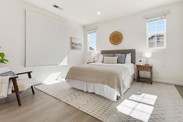 1720 Santa Ivy Ave, Chula Vista, CA 91913