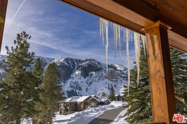 370 Ranch Road, Mammoth Lakes, CA 93546