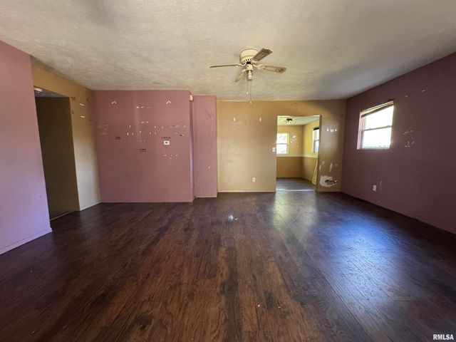 143 S WESLEY Street, Springfield, IL 62703