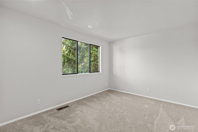 29105 13th Avenue S, Federal Way, WA 98003