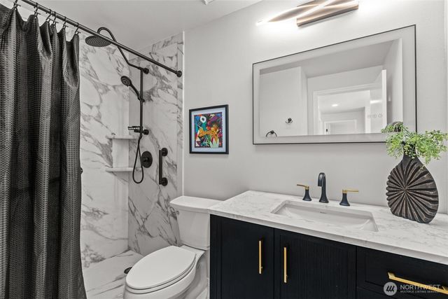 29105 13th Avenue S, Federal Way, WA 98003