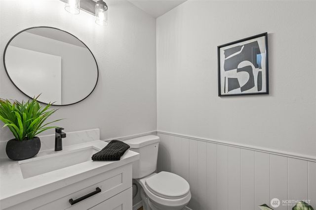 29105 13th Avenue S, Federal Way, WA 98003