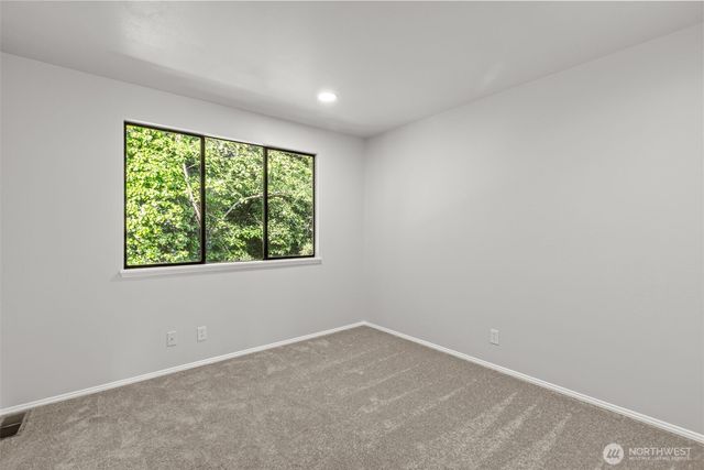 29105 13th Avenue S, Federal Way, WA 98003