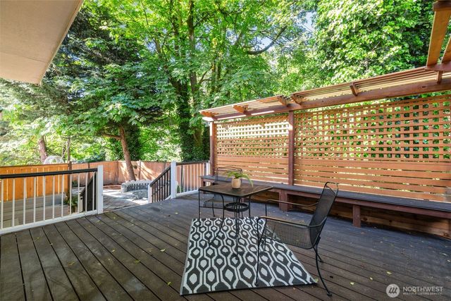 29105 13th Avenue S, Federal Way, WA 98003