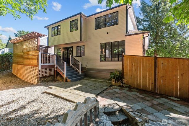 29105 13th Avenue S, Federal Way, WA 98003