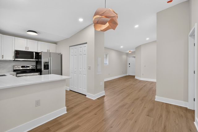 3496 BRIAR BAY Boulevard 206, West Palm Beach, FL 33411