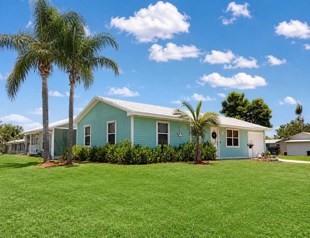 4436 SE Becket Avenue, Stuart, FL 34997