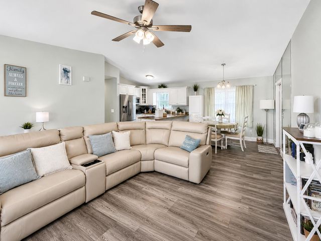4436 SE Becket Avenue, Stuart, FL 34997