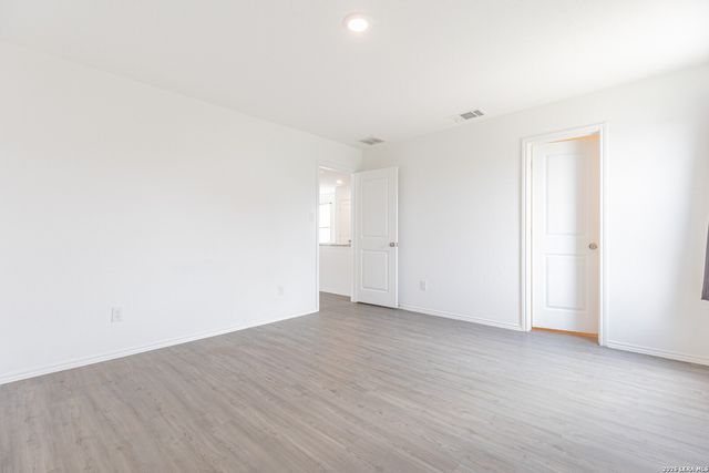 4136 COVE FLS, San Antonio, TX 78223