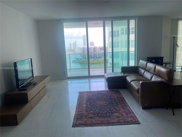 3301 NE 183 2209, Aventura, FL 33160