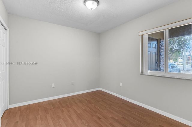 990 NE 33rd Ter 102, Homestead, FL 33033