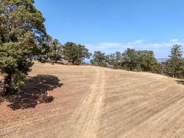 3563 S Stage Road Lot 5, Medford, OR 97501