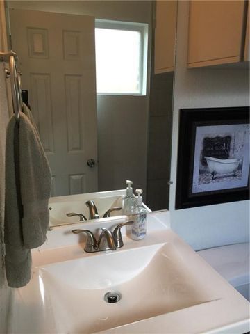 2527 Cunningham Street, Irving, TX 75062