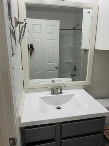 2527 Cunningham Street, Irving, TX 75062