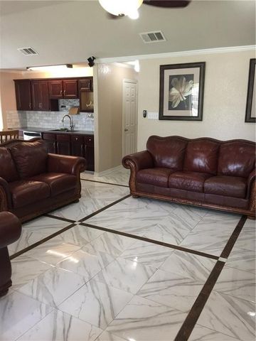 2527 Cunningham Street, Irving, TX 75062