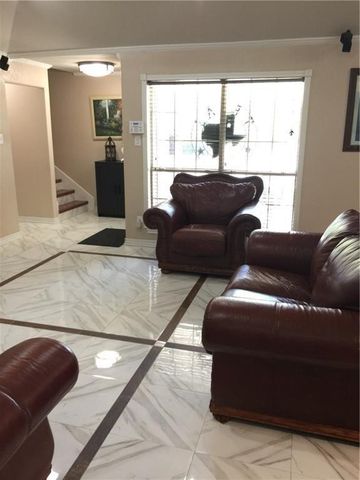 2527 Cunningham Street, Irving, TX 75062