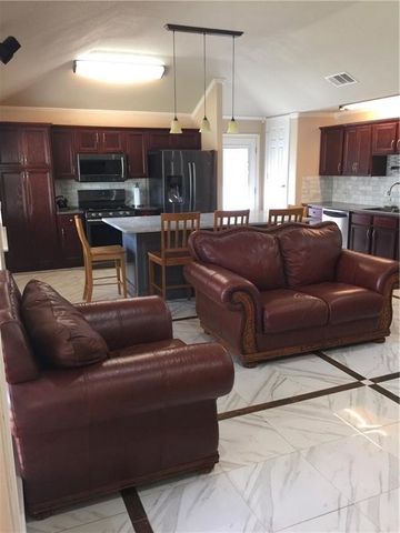 2527 Cunningham Street, Irving, TX 75062