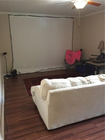 2527 Cunningham Street, Irving, TX 75062