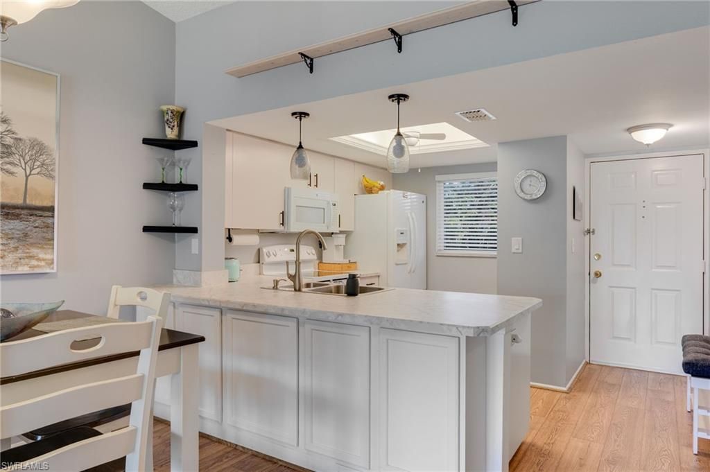 8160 Summerlin Village CIR 507, FORT MYERS, FL 33919 — photo 3