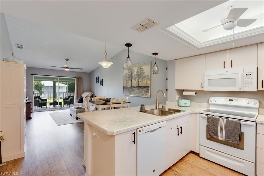 8160 Summerlin Village CIR 507, FORT MYERS, FL 33919 — photo 4
