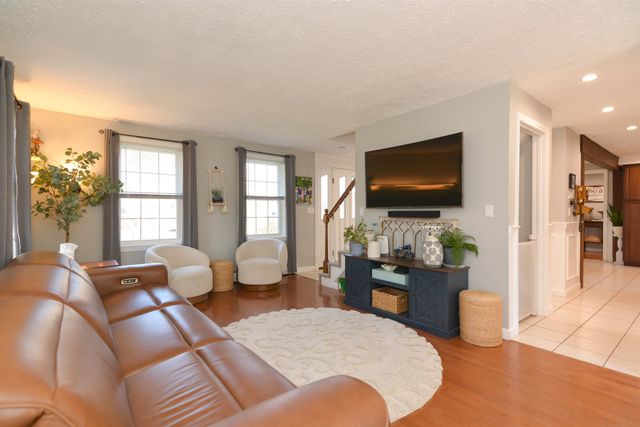 10 Whidden Lane, Litchfield, NH 03052