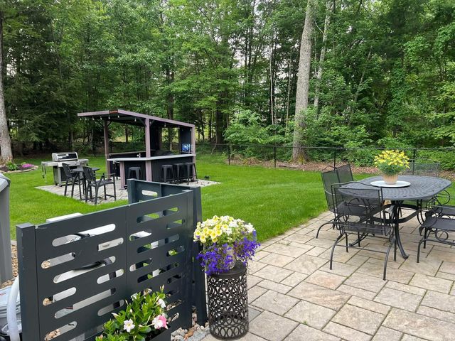 10 Whidden Lane, Litchfield, NH 03052