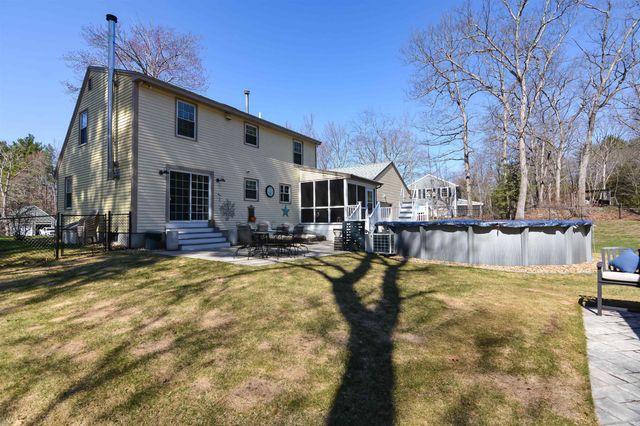10 Whidden Lane, Litchfield, NH 03052