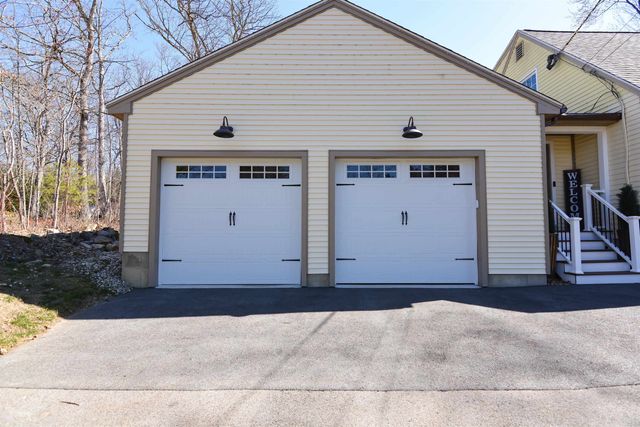 10 Whidden Lane, Litchfield, NH 03052