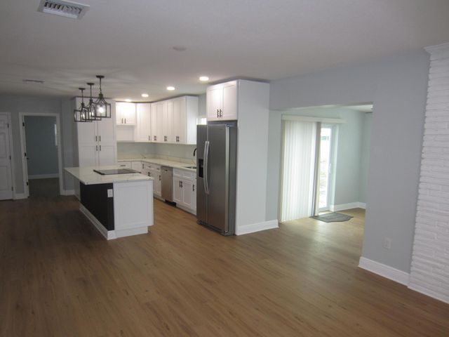 101 E Arbor Avenue, Port St. Lucie, Port St Lucie, FL 34952