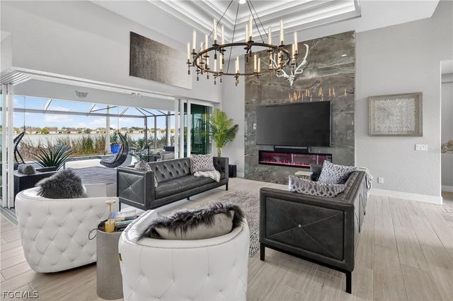 2930 Scenic View DR, Punta Gorda, FL 33950