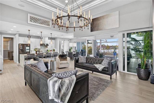 2930 Scenic View DR, Punta Gorda, FL 33950