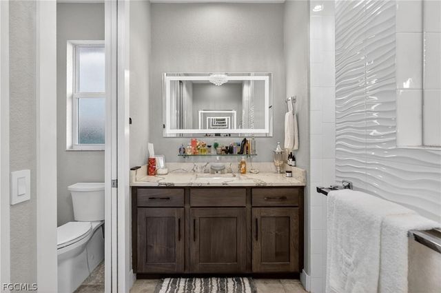 2930 Scenic View DR, Punta Gorda, FL 33950