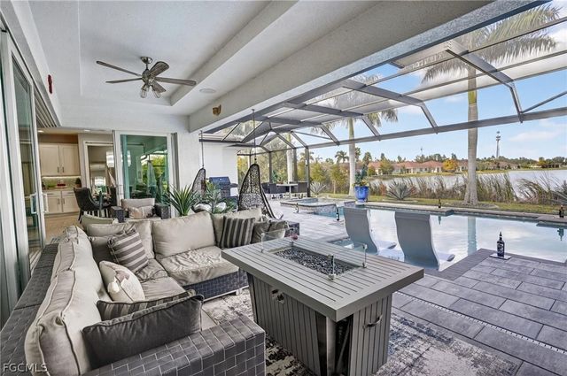 2930 Scenic View DR, Punta Gorda, FL 33950