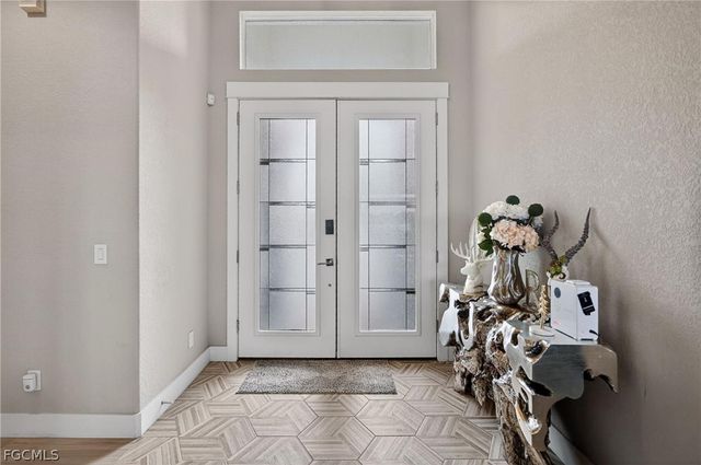 2930 Scenic View DR, Punta Gorda, FL 33950