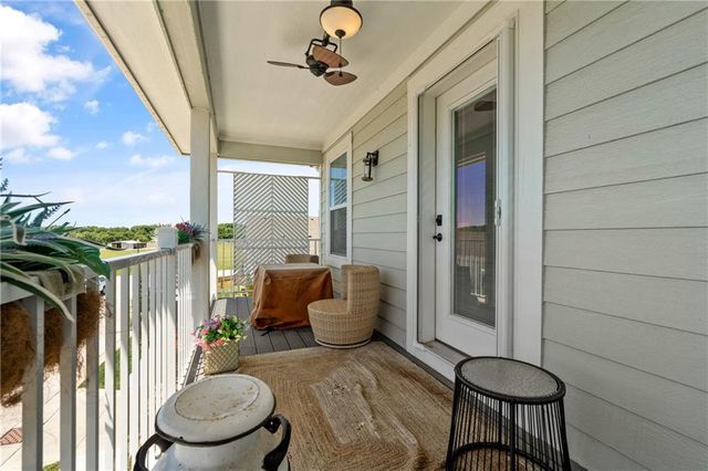 23500 E 11th Street S, Independence, MO 64056