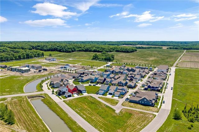 23500 E 11th Street S, Independence, MO 64056