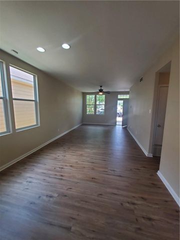 435 Mcgarity ST, Kyle, TX 78640