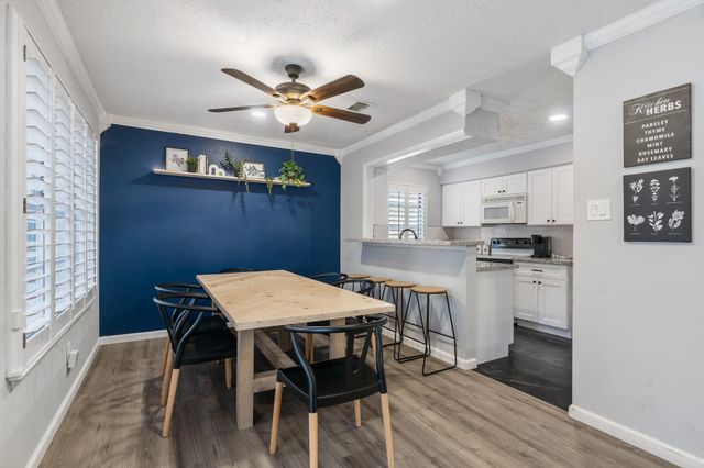 6434 Lynngate Drive, Spring, TX 77373