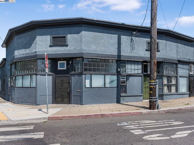 2801 38th Ave, Oakland, CA 94619