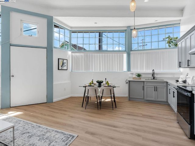 2801 38th Ave, Oakland, CA 94619