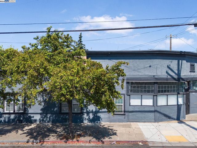 2801 38th Ave, Oakland, CA 94619