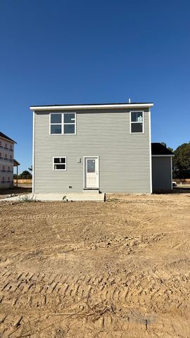 725 W Ironwood Drive, Rossford, OH 43460