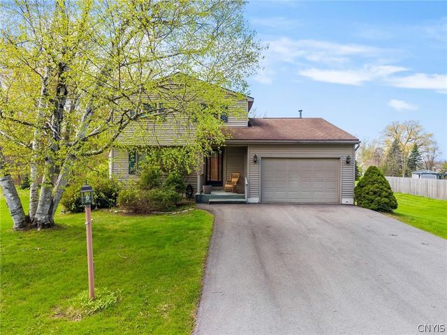 9529 Sotherden Road, Cicero, NY 13029