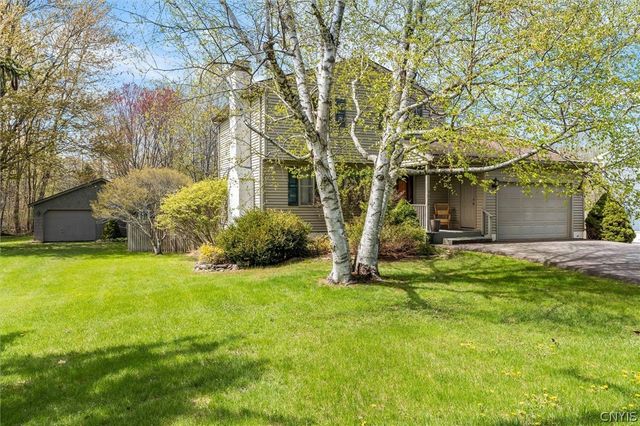 9529 Sotherden Road, Cicero, NY 13029