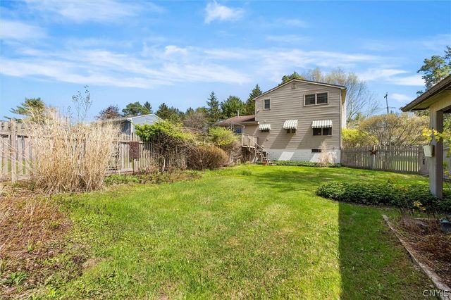 9529 Sotherden Road, Cicero, NY 13029