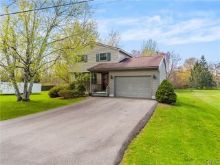 9529 Sotherden Road, Cicero, NY 13029