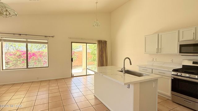 1851 W Ivywood Place, Tucson, AZ 85737