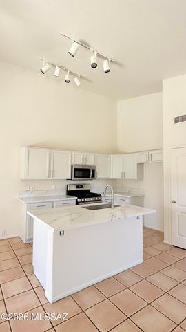 1851 W Ivywood Place, Tucson, AZ 85737